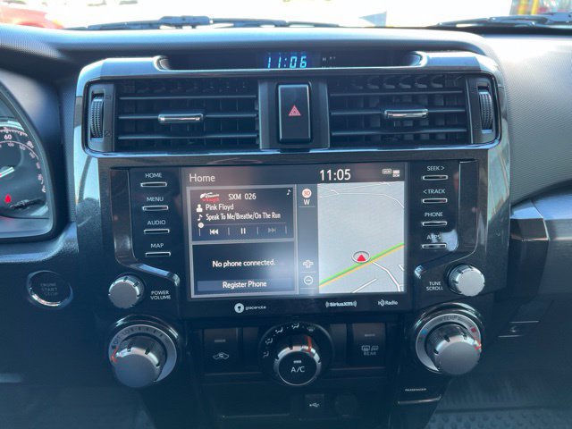 Used 2023 Toyota 4Runner TRD Off-Road Premium w/ Moonroof Package AWD/4WD image 19