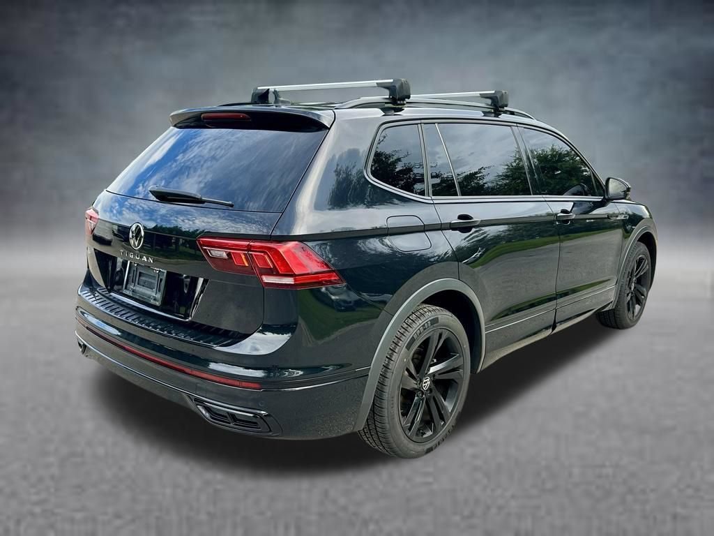 Certified 2023 Volkswagen Tiguan SE R-Line FWD image 5