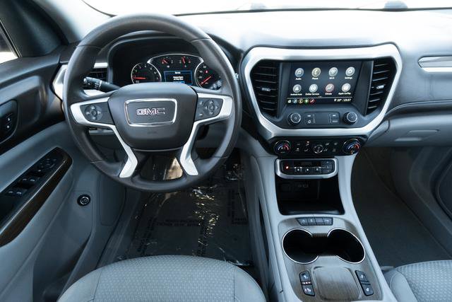 Used 2021 GMC Acadia SLE w/ Driver Convenience Package image 13