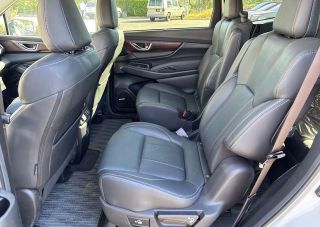 Used 2025 Subaru Ascent Touring w/ Popular Package #2 image 10