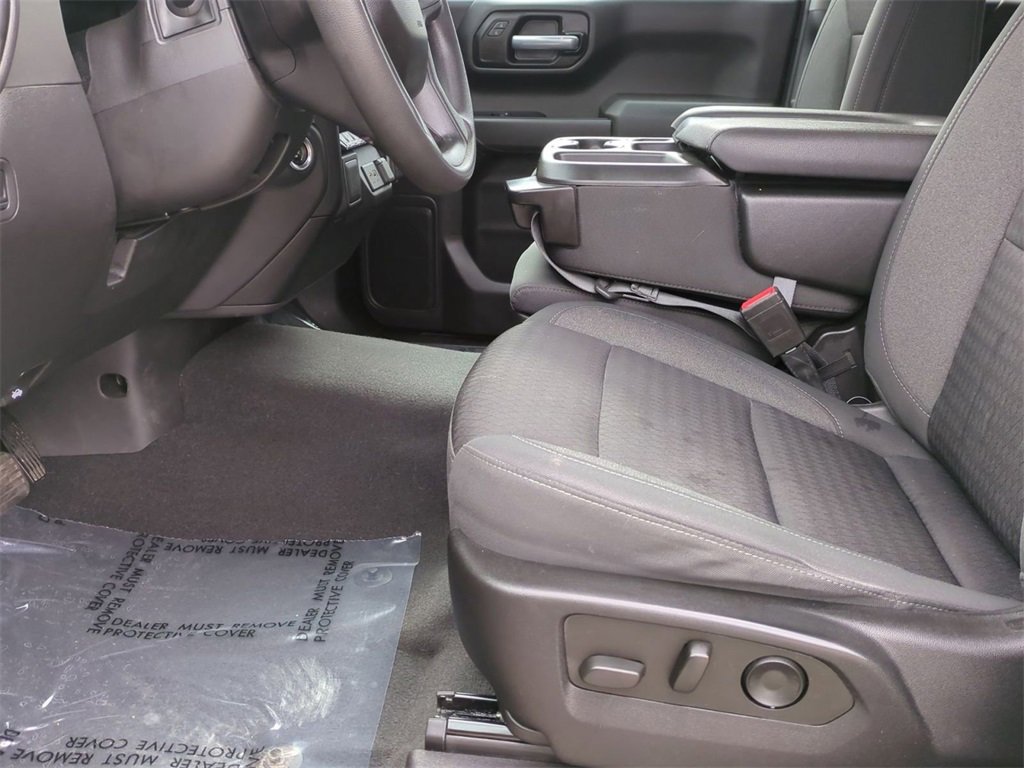 Used 2022 Chevrolet Silverado 1500 Custom Trail Boss w/ LPO, Dark Essentials Package image 17