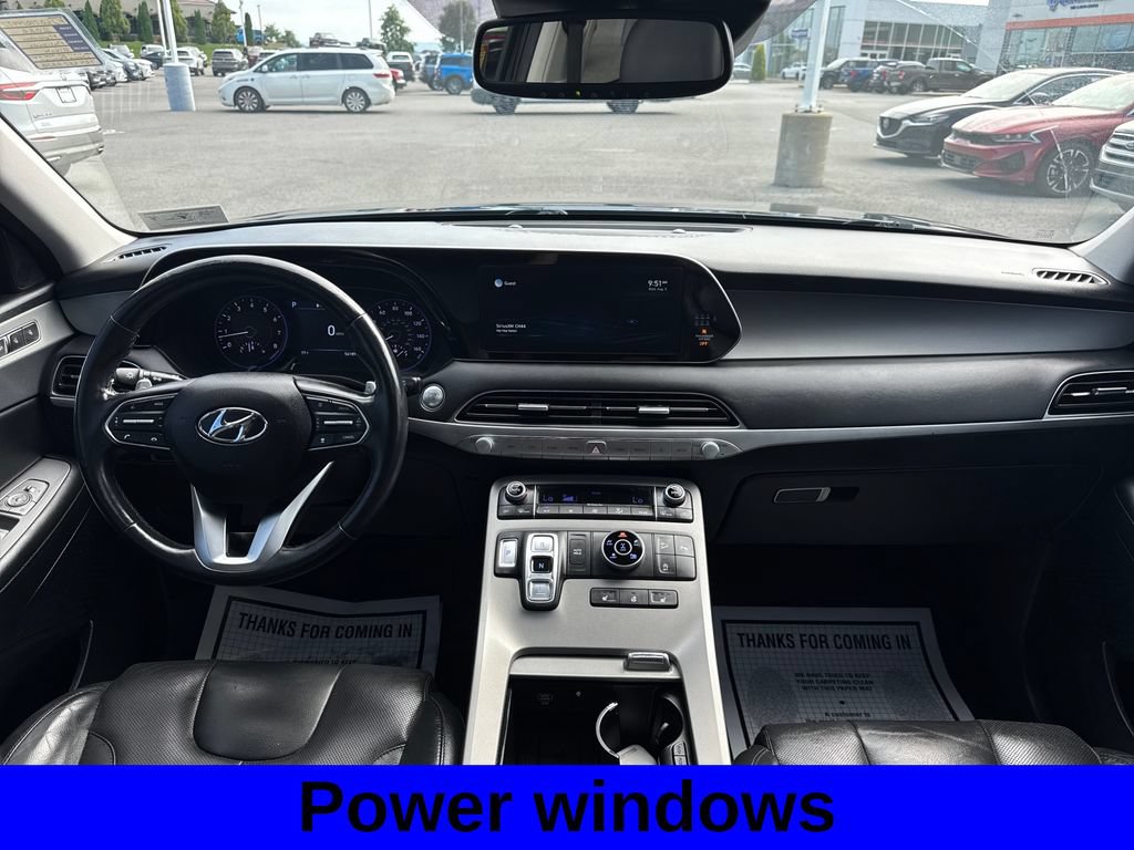 Used 2022 Hyundai Palisade SEL w/ 8P Bench Seat Package AWD/4WD image 11