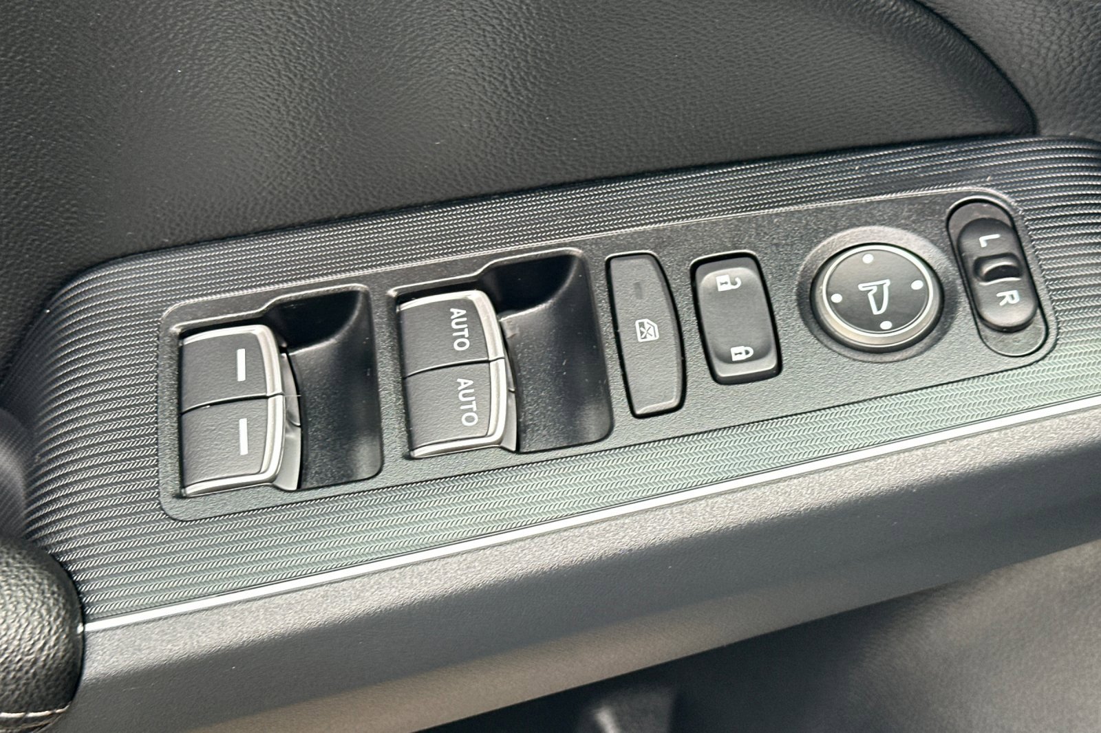 Used 2023 Honda Civic Sport Touring image 12