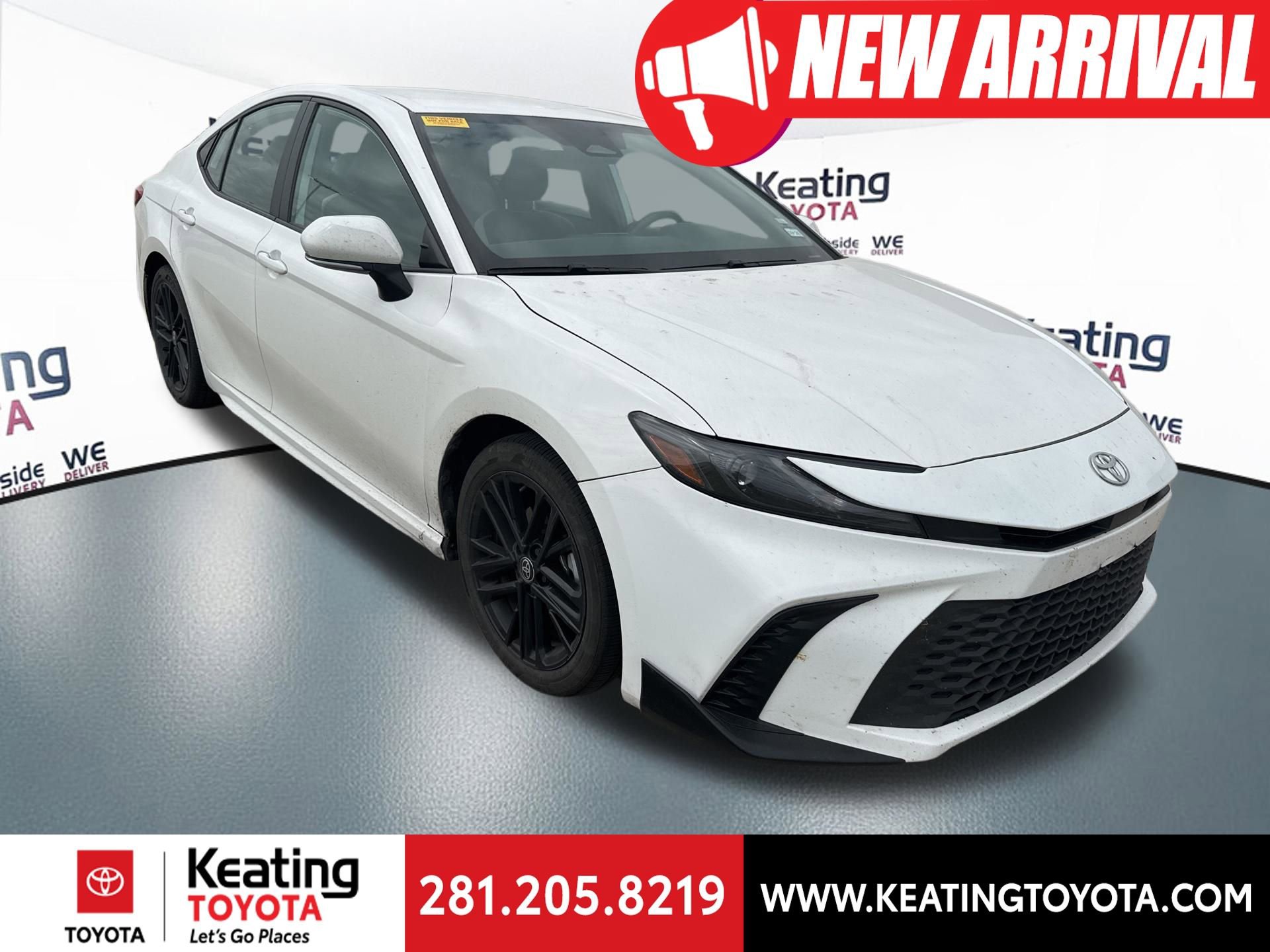 Certified 2025 Toyota Camry SE image 1