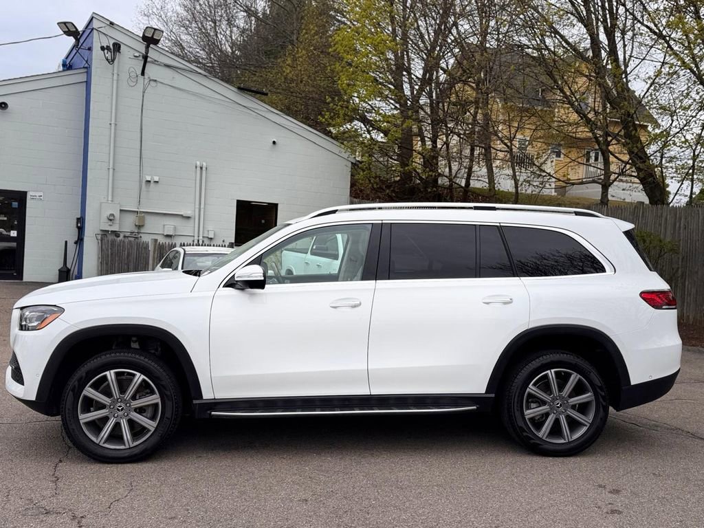 Used 2022 Mercedes-Benz GLS 450 4MATIC image 3