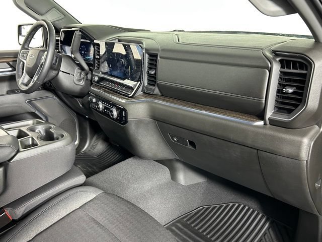 Used 2024 Chevrolet Silverado 1500 RST w/ Z71 Off-Road Package AWD/4WD image 16