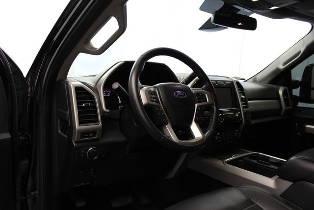 Used 2019 Ford F250 Lariat w/ Lariat Ultimate Package AWD/4WD image 15
