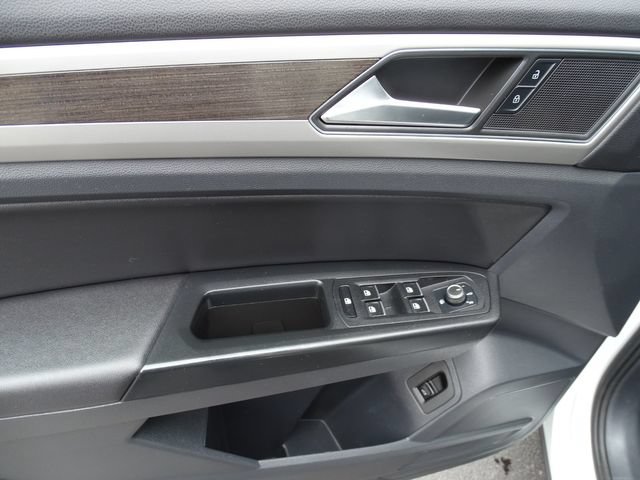 Used 2019 Volkswagen Atlas SE w/ Towing Package AWD/4WD image 17