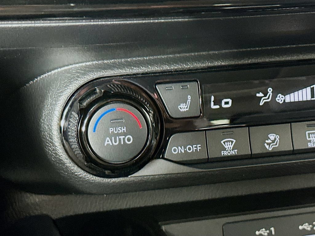 Certified 2026 Nissan Kicks SV w/ SV Premium Package AWD/4WD image 28