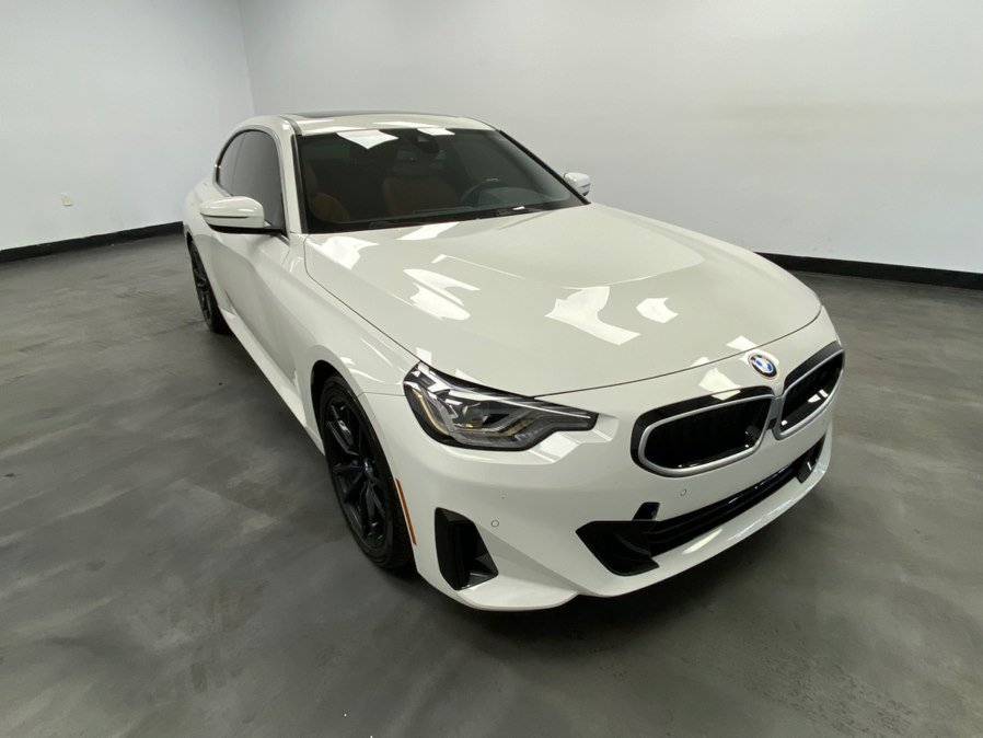 Used 2022 BMW 230i Coupe w/ Premium Package 2 RWD image 7