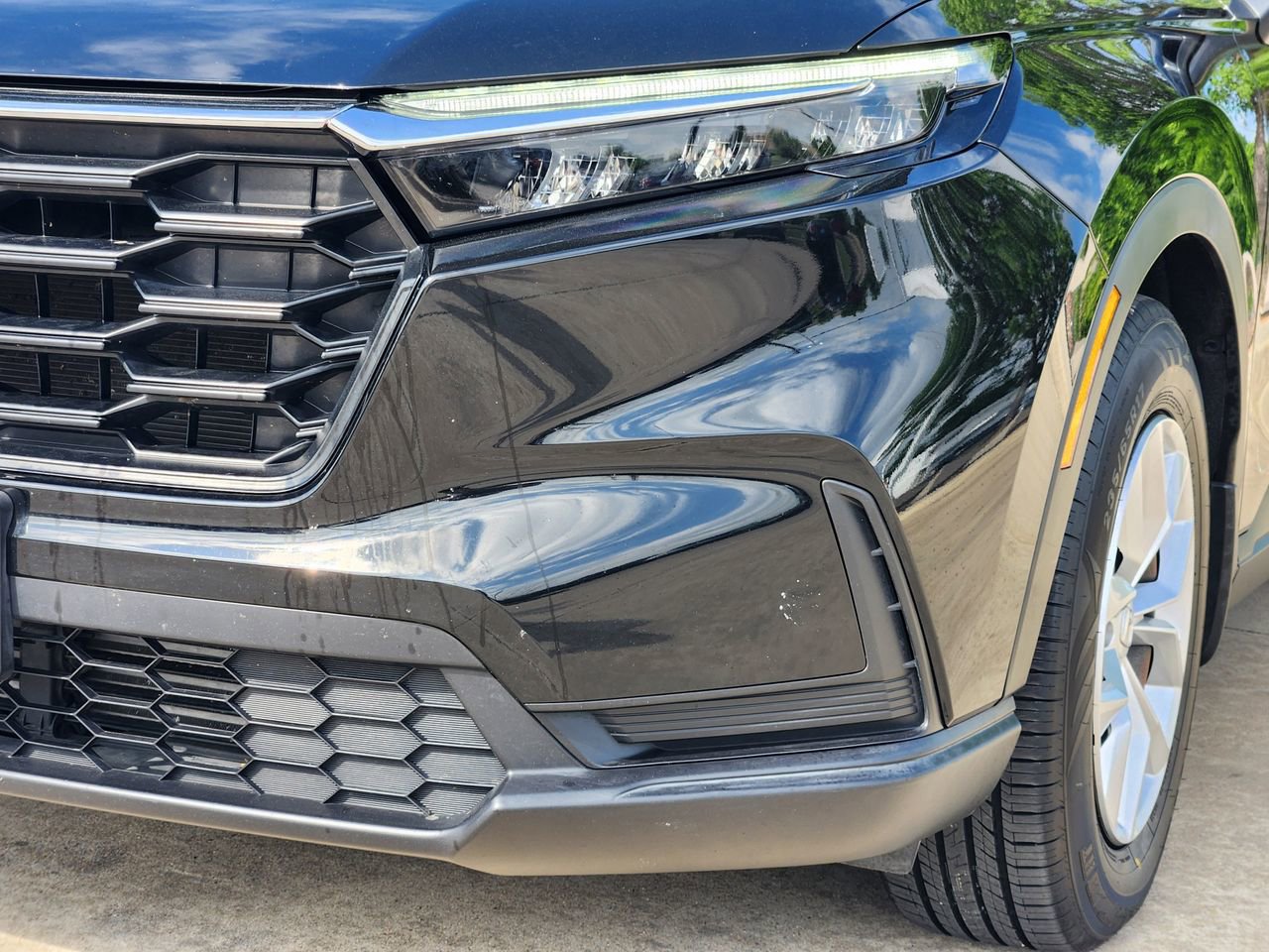 Certified 2023 Honda CR-V LX image 9