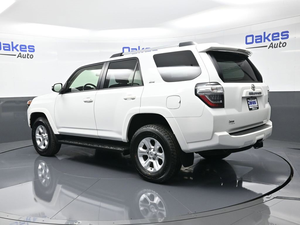 Used 2024 Toyota 4Runner SR5 Premium image 5