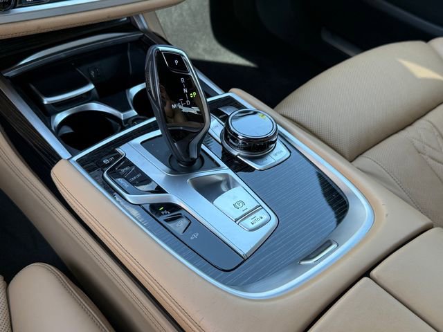 Used 2019 BMW 740i w/ Executive Package image 22