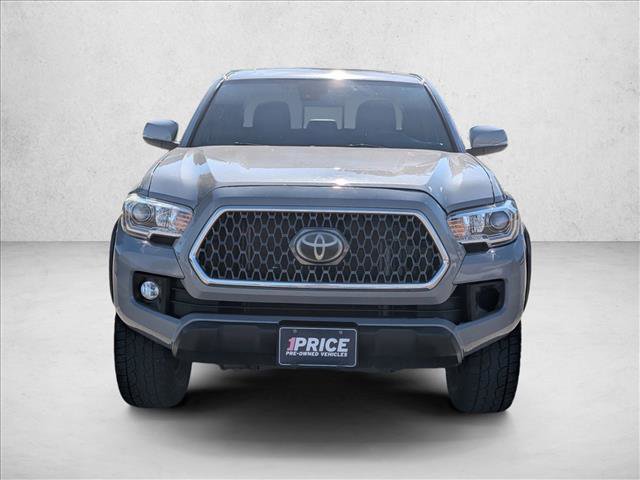 Used 2019 Toyota Tacoma TRD Off-Road image 2