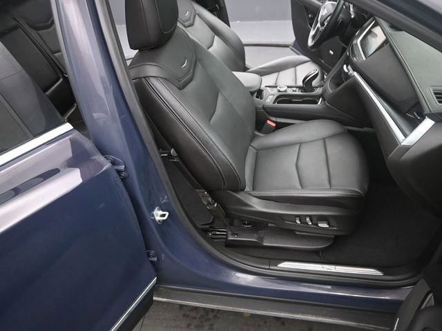 Certified 2025 Cadillac XT5 Premium Luxury image 19