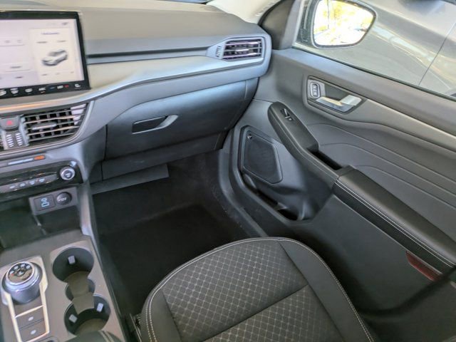 Used 2023 Ford Escape Active w/ Tech Pack #2 image 14