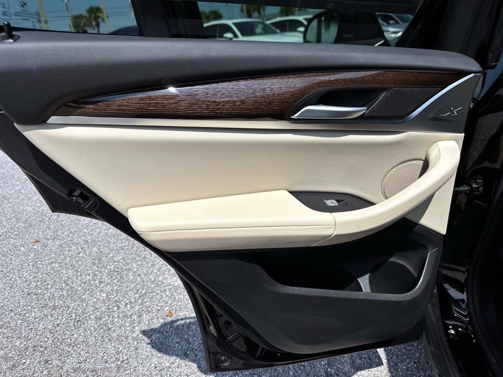 Used 2024 BMW X3 sDrive30i w/ Convenience Package image 12