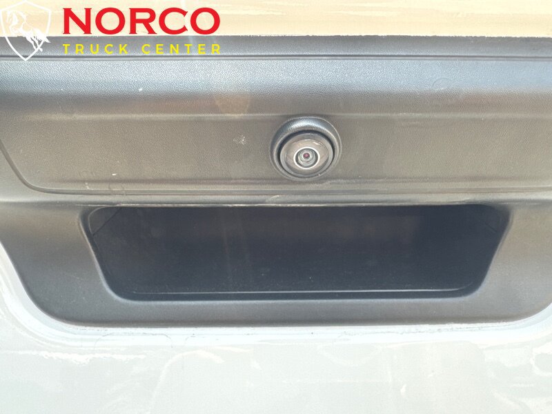 Used 2024 RAM 2500 Big Horn AWD/4WD image 11
