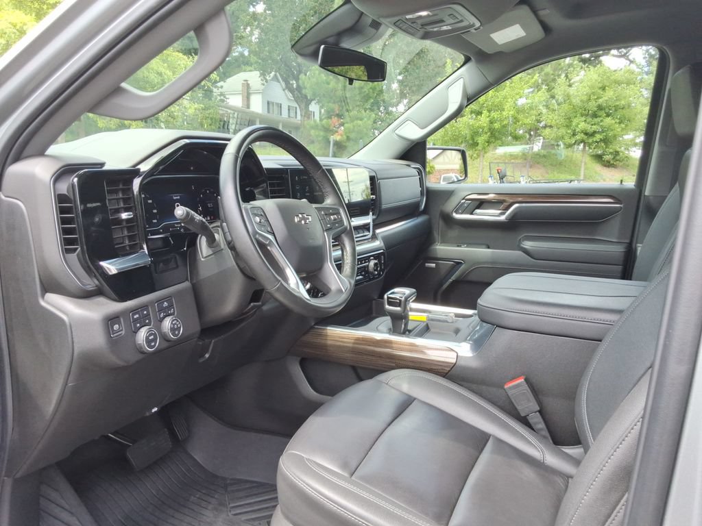 Used 2024 Chevrolet Silverado 1500 RST w/ All Star Edition Plus AWD/4WD image 22