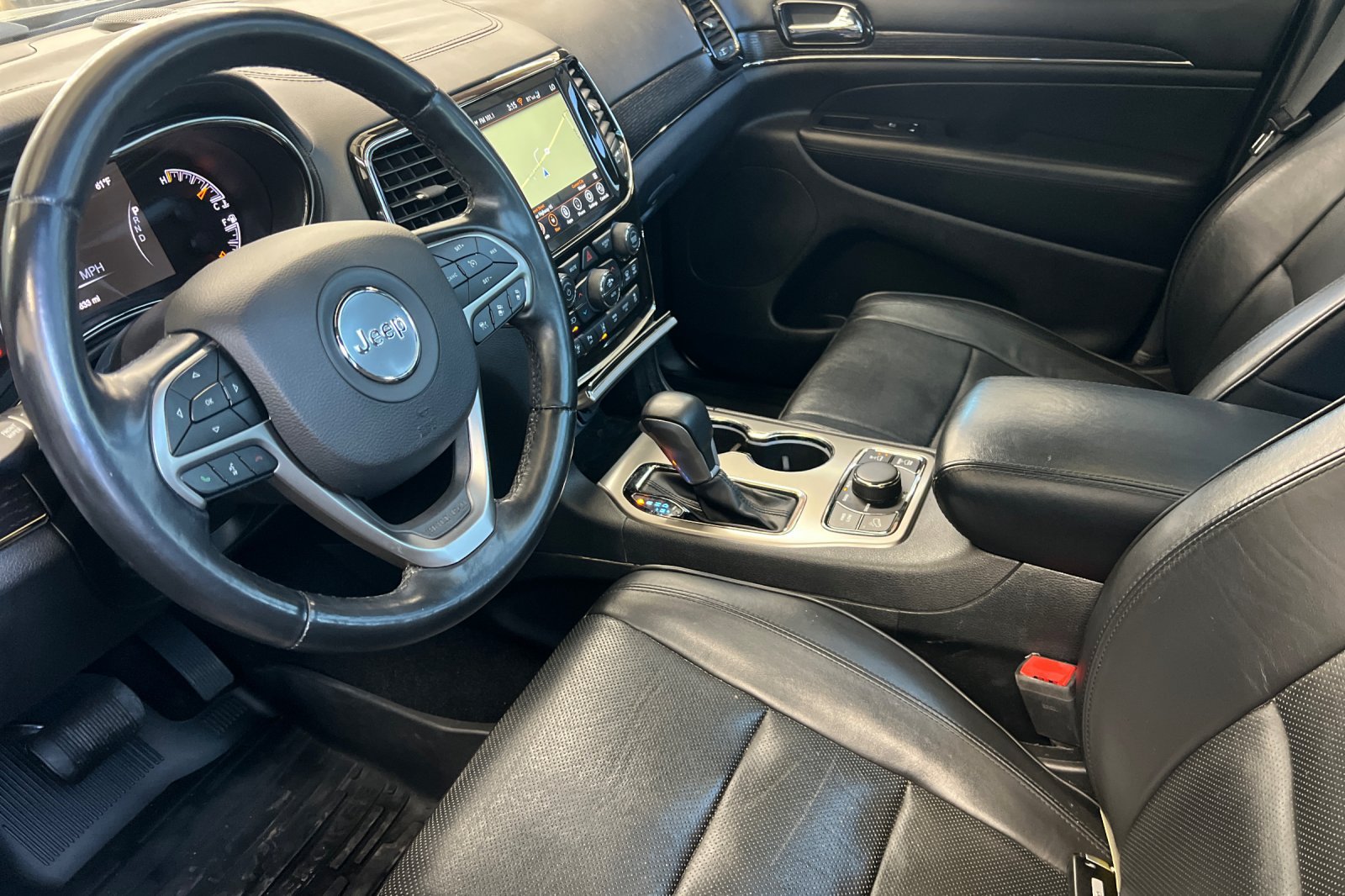 Used 2021 Jeep Grand Cherokee High Altitude AWD/4WD image 11