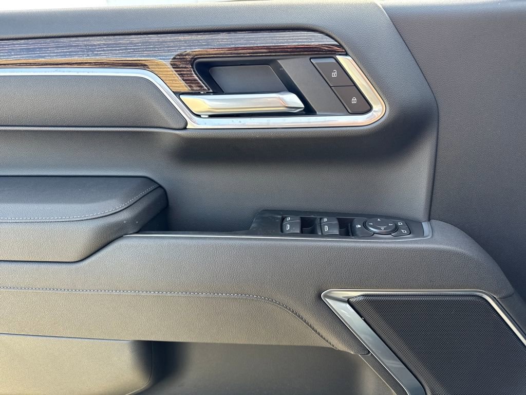 New 2026 GMC Sierra 1500 SLE image 21