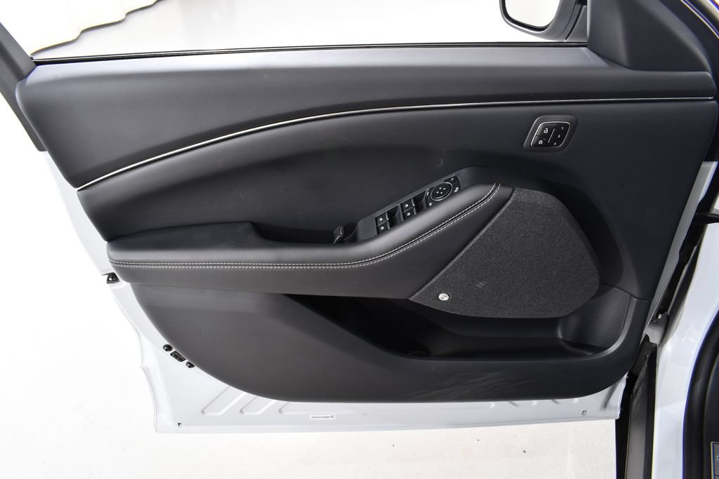 Used 2023 Ford Mustang Mach-E Premium AWD/4WD image 25