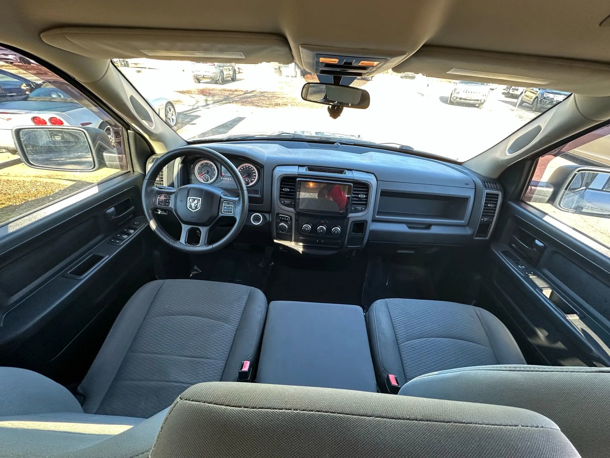 Used 2018 RAM 1500 Express image 20