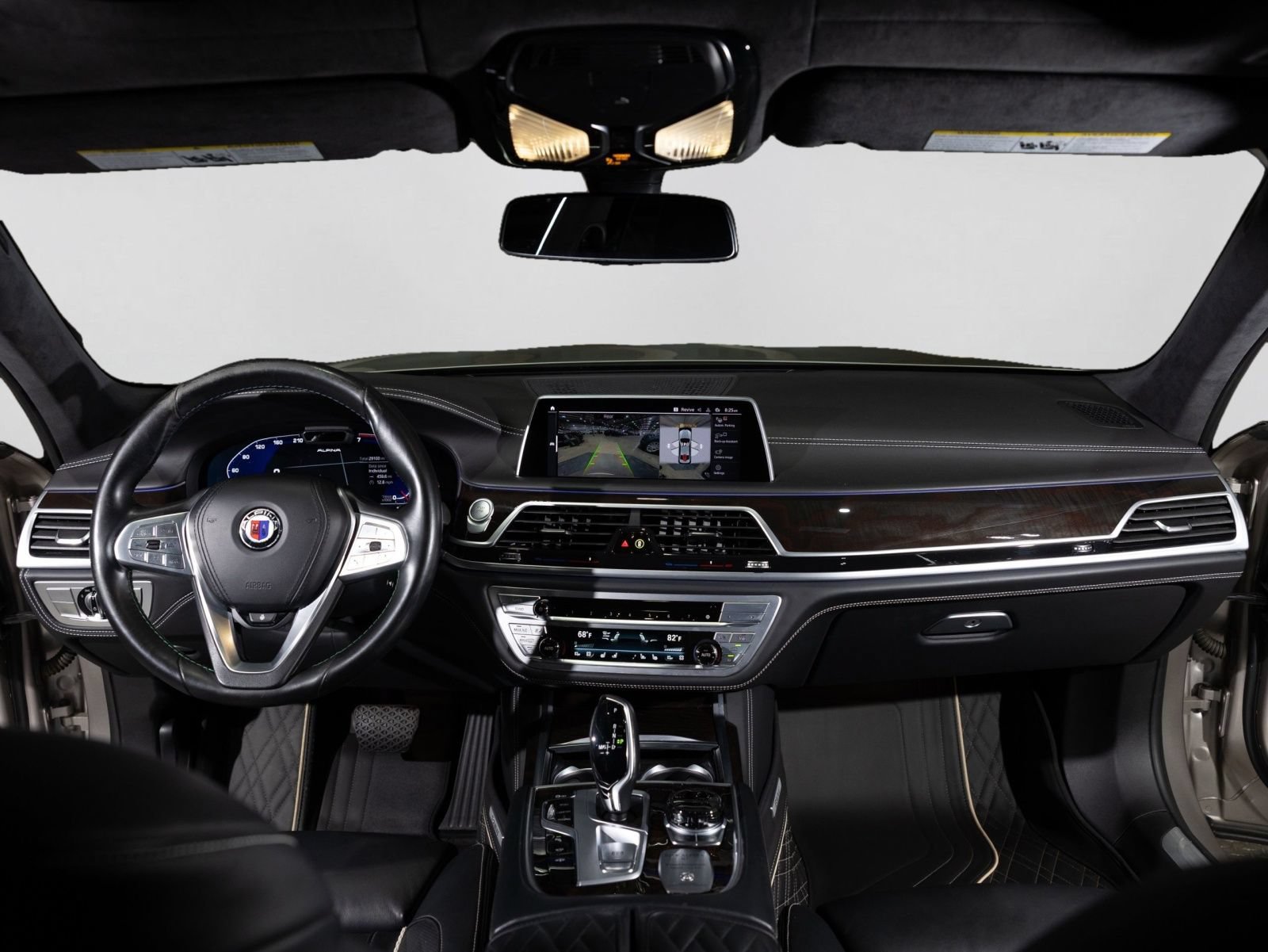 Used 2022 BMW ALPINA B7 xDrive w/ Interior Design Package AWD/4WD image 5