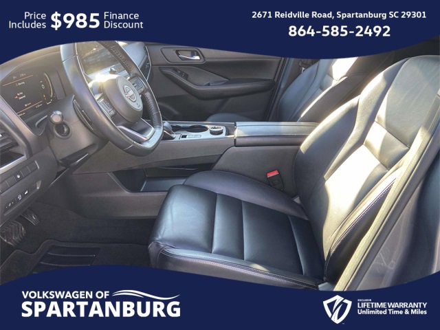 Used 2024 Nissan Rogue SL image 14