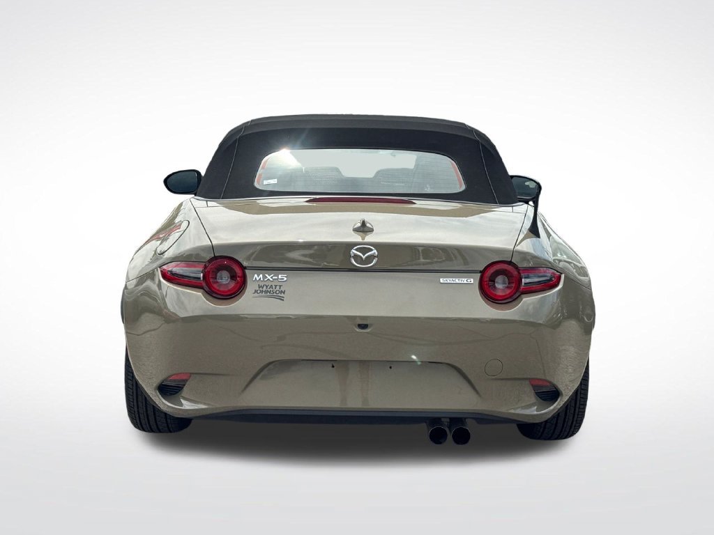 Used 2024 MAZDA MX-5 Miata Grand Touring w/ Weather Package RWD image 4