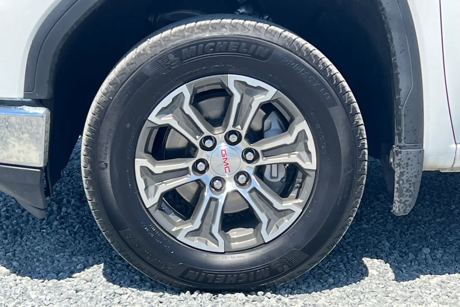 Used 2025 GMC Sierra 1500 SLT RWD image 36