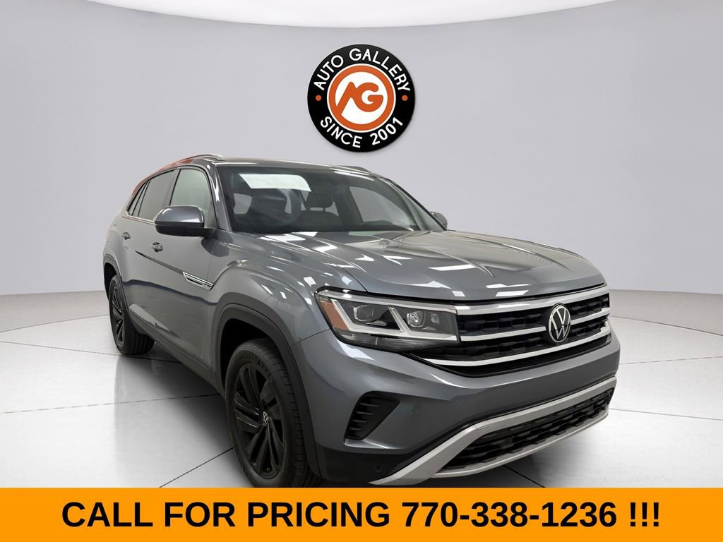 Used 2022 Volkswagen Atlas Cross Sport SE w/ Panoramic Sunroof Package FWD image 1