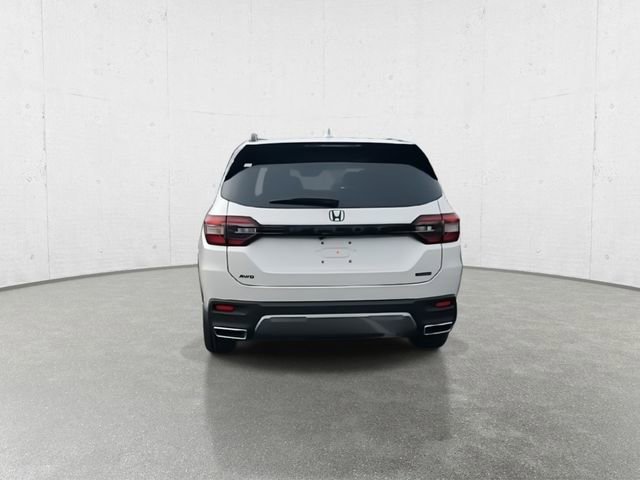 New 2026 Honda Pilot Touring image 8