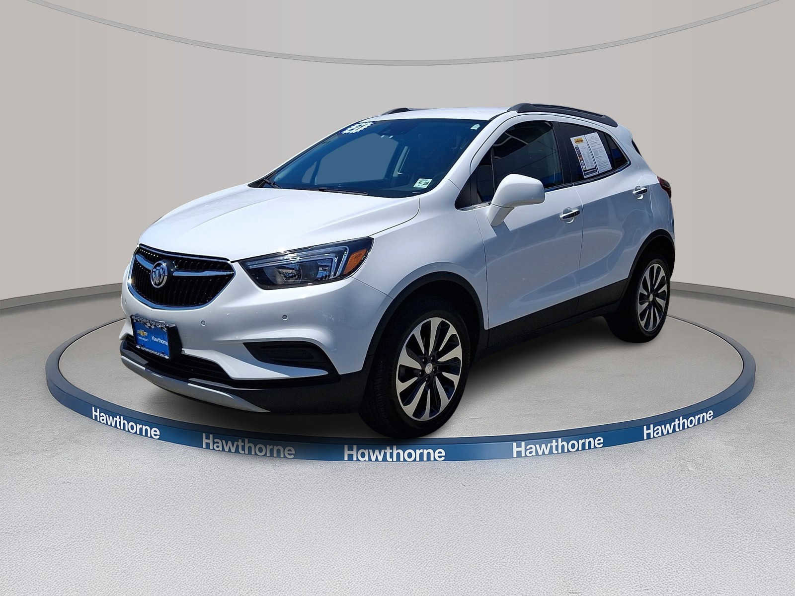 Used 2021 Buick Encore Preferred w/ Safety Package II AWD/4WD image 3