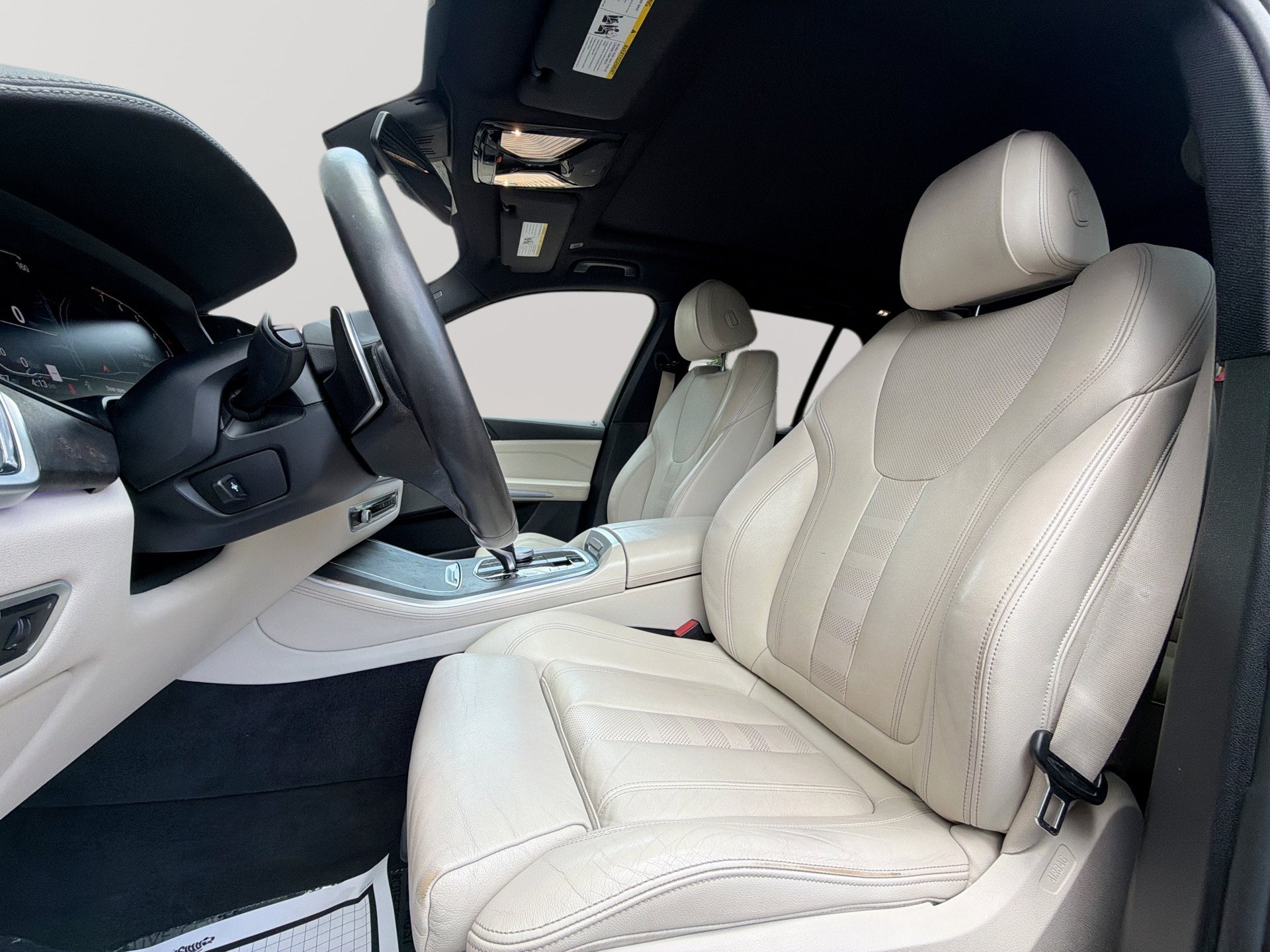 Used 2020 BMW X5 xDrive40i w/ M Sport Package AWD/4WD image 13