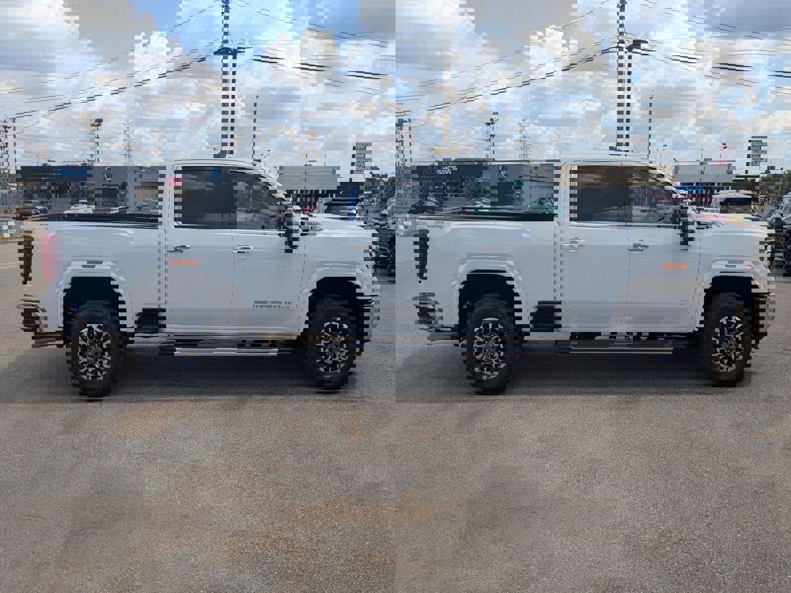 New 2025 GMC Sierra 2500 SLT w/ SLT Premium Package image 7