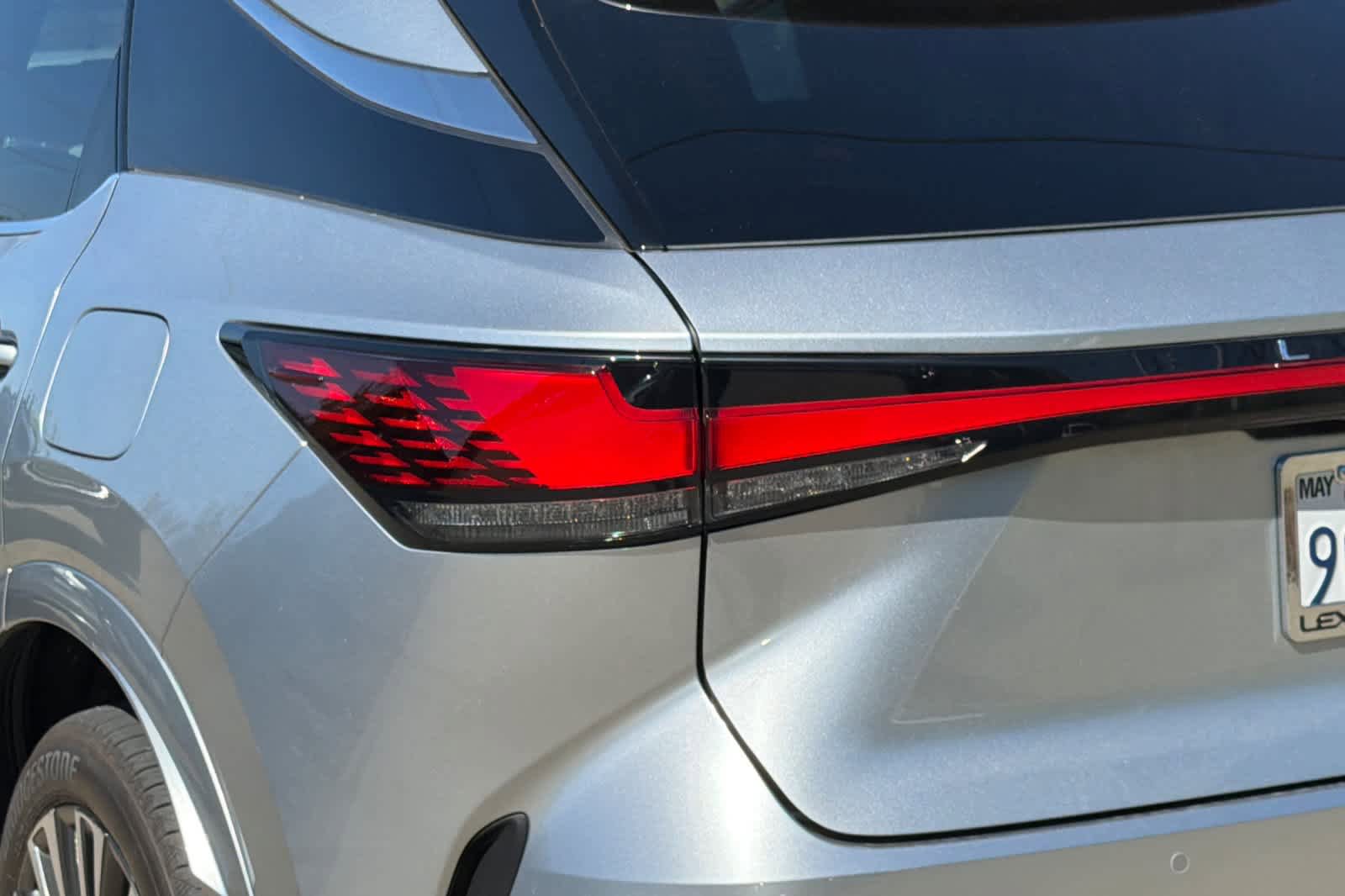 Used 2023 Lexus RX 350 Premium Plus w/ Cold Area Package FWD image 15