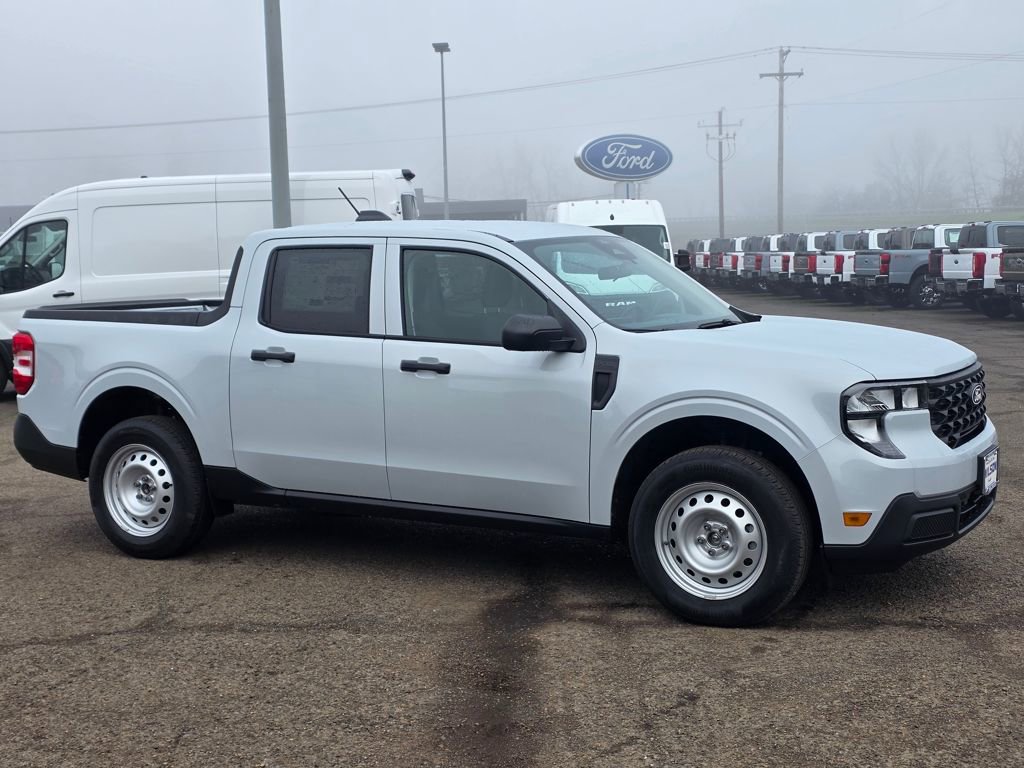 New 2026 Ford Maverick XL image 3