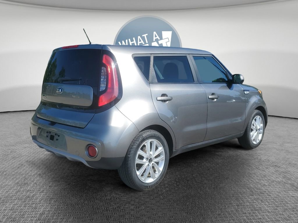 Used 2019 Kia Soul + FWD image 3