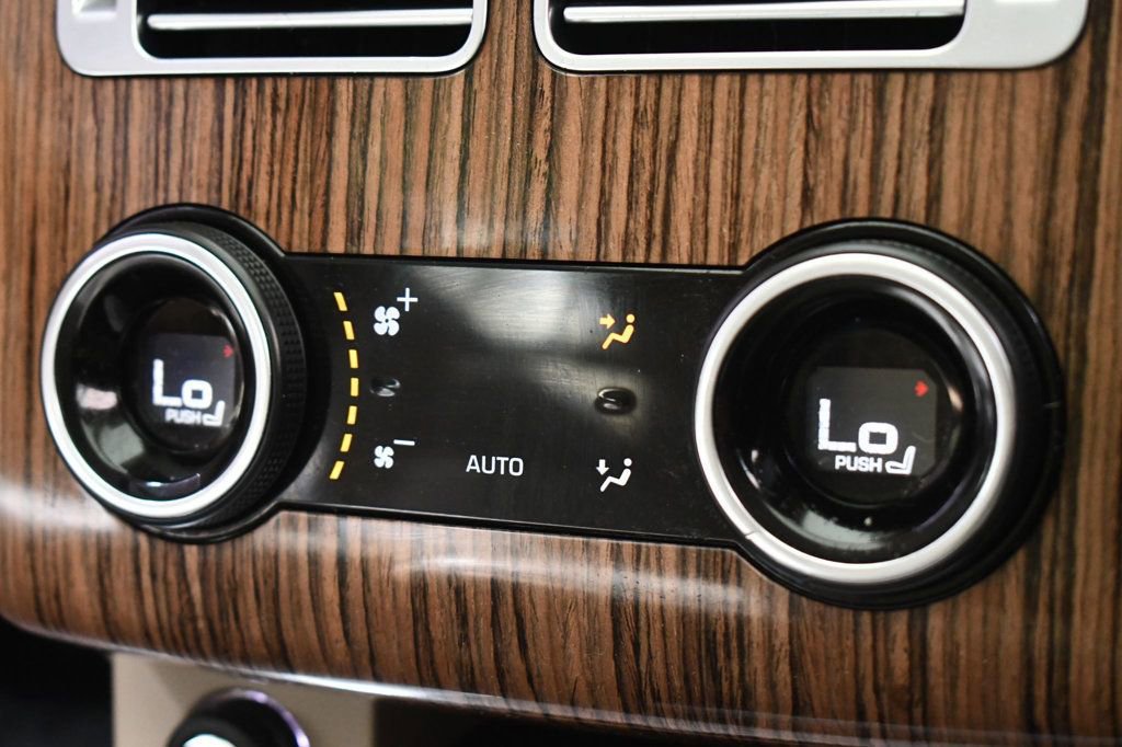 Used 2018 Land Rover Range Rover HSE image 54