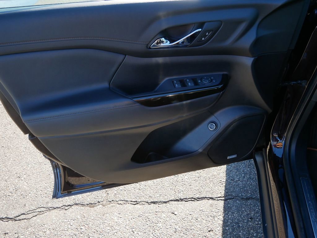 Used 2020 GMC Acadia AT4 w/ LPO, Roadside Safety Package image 11