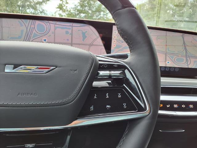 New 2026 Cadillac Lyriq V image 18