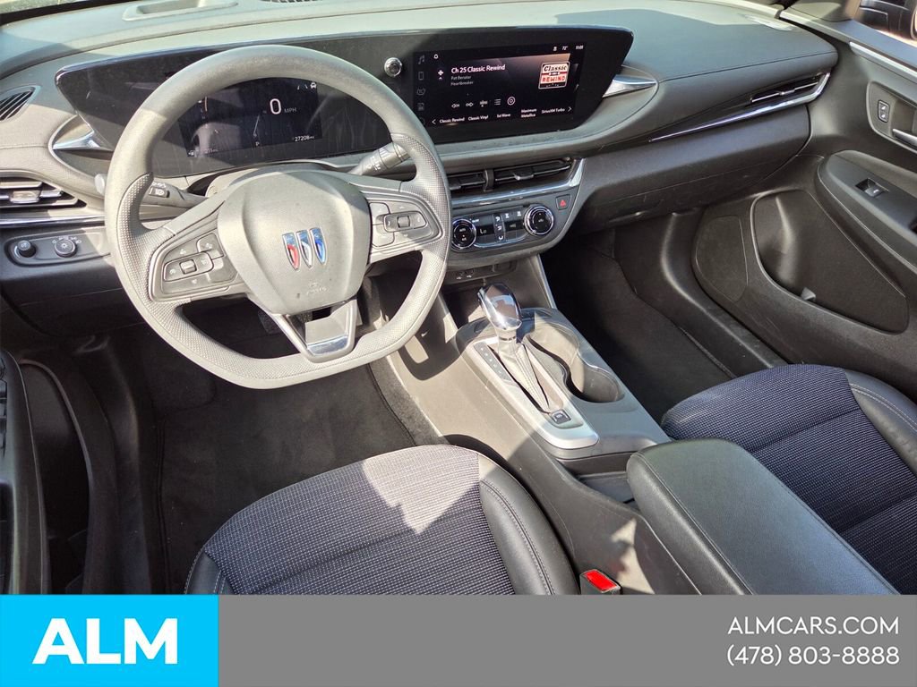 Used 2025 Buick Envista Preferred image 8