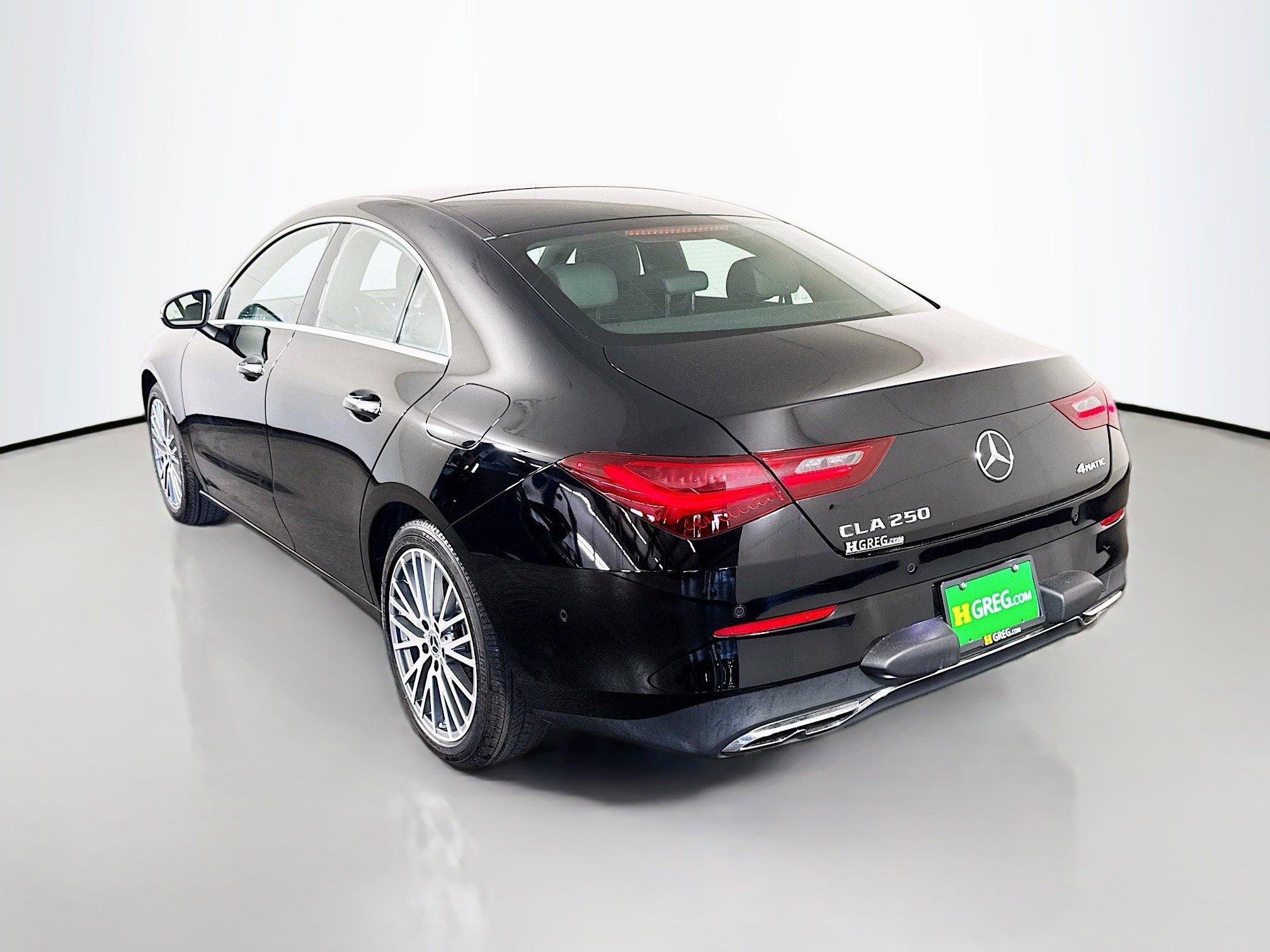 Used 2025 Mercedes-Benz CLA 250 4MATIC image 7