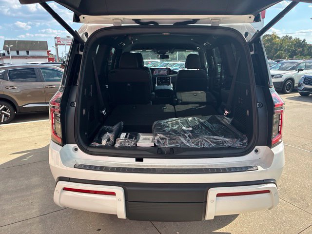 New 2026 Nissan Armada SL w/ Captain's Chari Seat Package RWD image 7