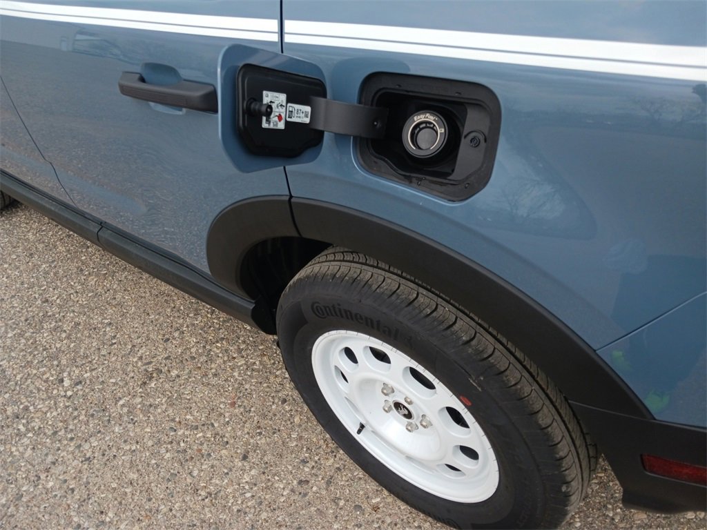 New 2025 Ford Bronco Sport Heritage w/ Convenience Package image 24