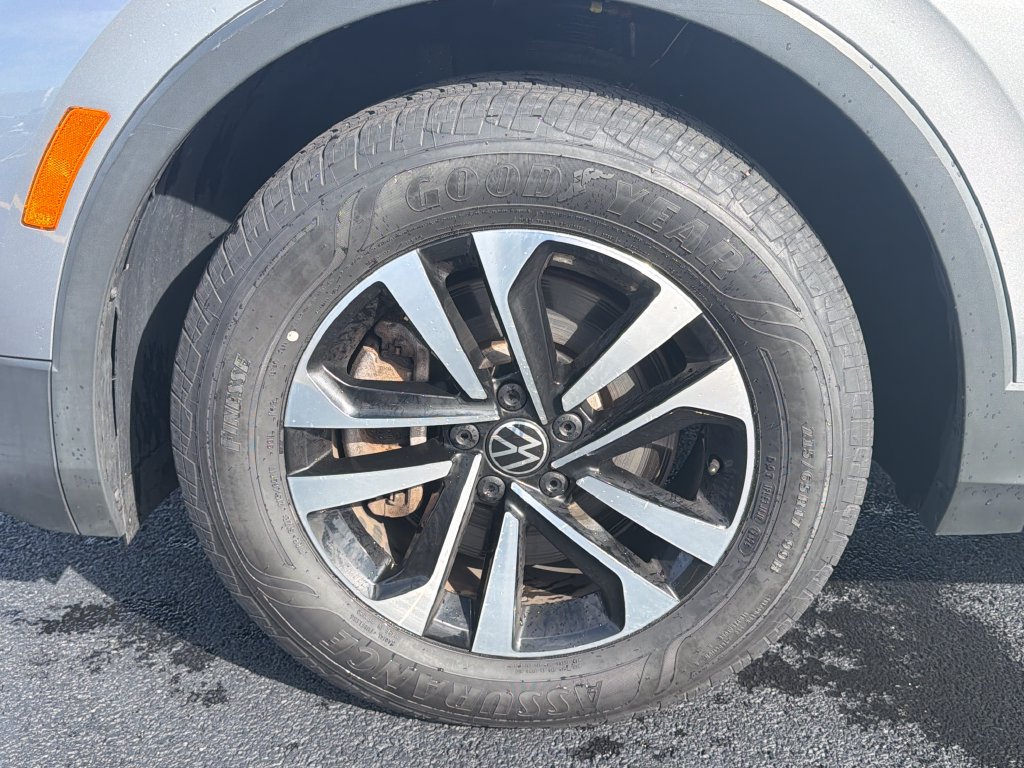 Certified 2023 Volkswagen Tiguan S AWD/4WD image 28