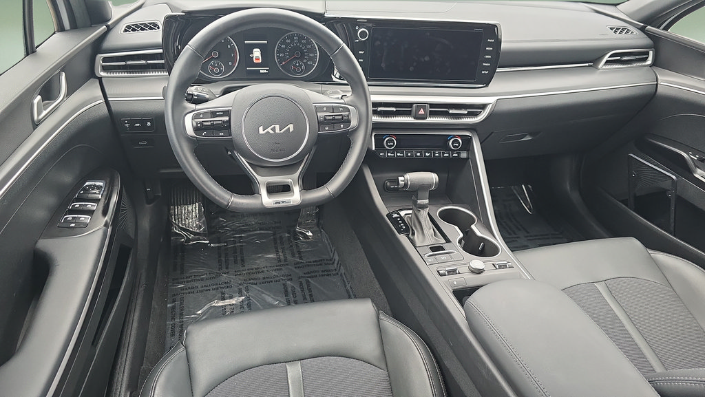 Used 2024 Kia K5 GT-Line w/ GT-Line Premium Package FWD image 11