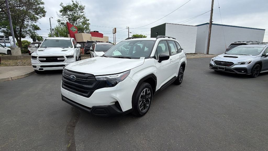 Used 2025 Subaru Forester image 1