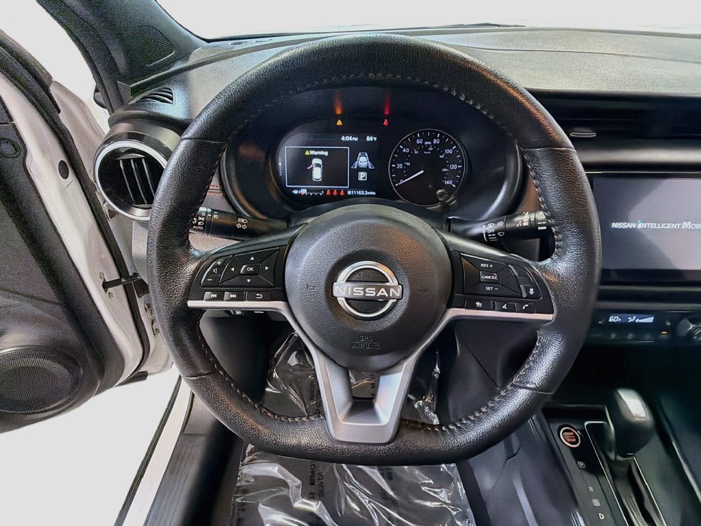 Used 2023 Nissan Kicks SR w/ SR Premium Package FWD image 10